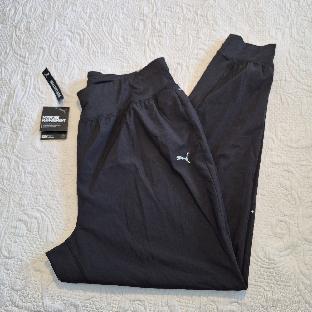 Puma men's XL Run Favorite tapered pant Slim fit black light weight joggers NEW